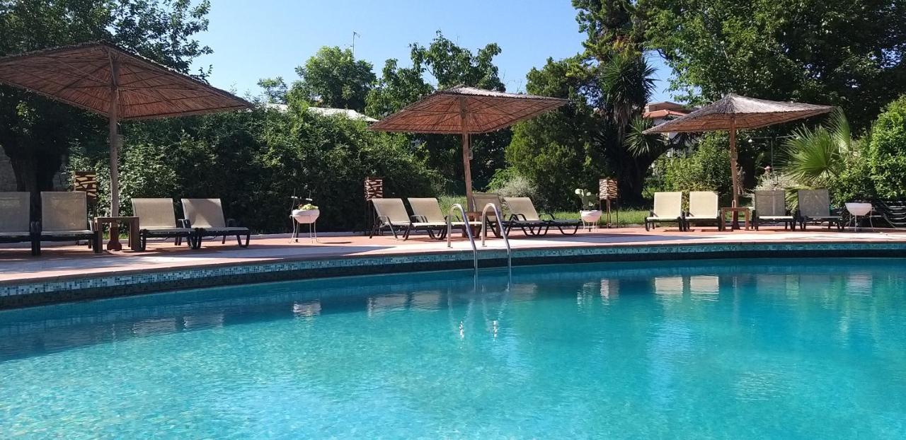 Eden Hotel Afytos Zewnętrze zdjęcie