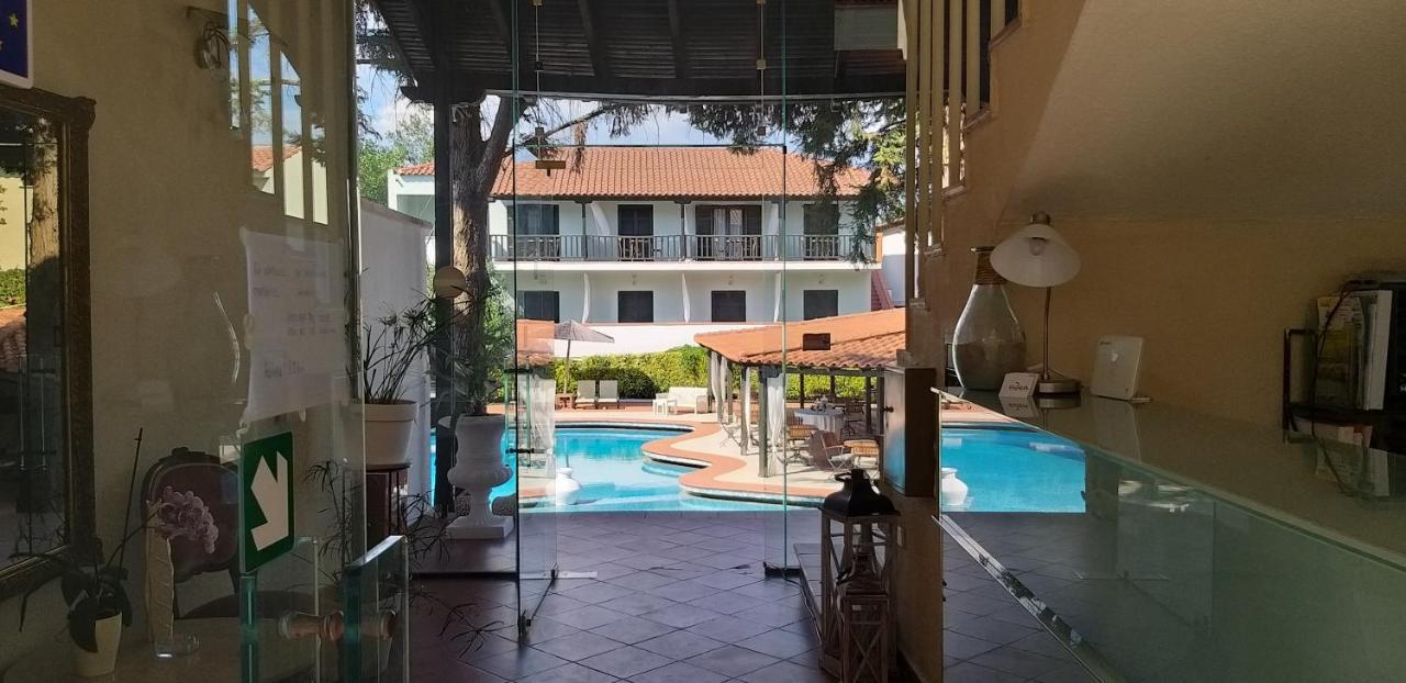 Eden Hotel Afytos Zewnętrze zdjęcie