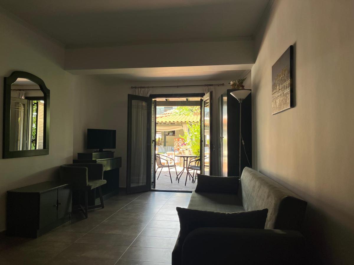 Eden Hotel Afytos Zewnętrze zdjęcie
